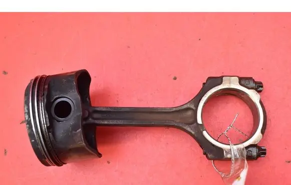 Hyundai i20 (PB PBT) Piston 