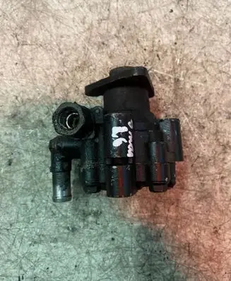 Renault Master III Power steering pump 