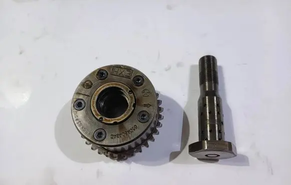 Chrysler Pacifica Timing chain sprocket 05048043