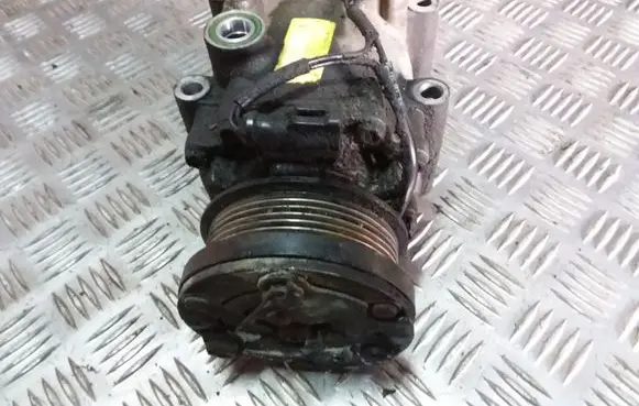 Ford Focus Air conditioning (A/C) compressor (pump) XS4H19D629AD