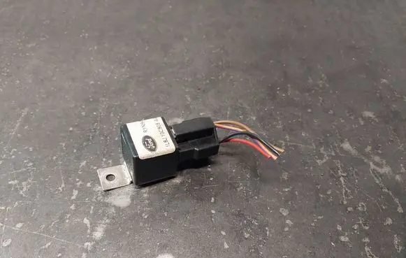 Ford Focus C-MAX Other relay 1L8J10C909AA