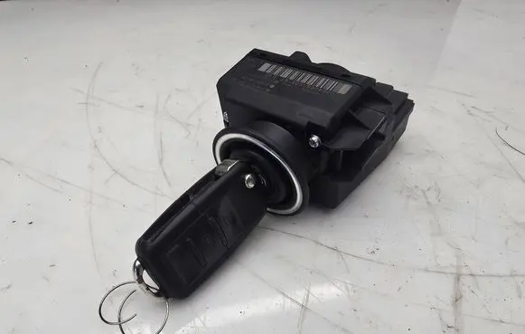 Volkswagen Crafter Ignition lock 9065452608 2E0905865K 33003101
