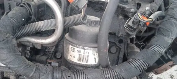 Saab 9-3 Ver2 Oil filter cover 90571