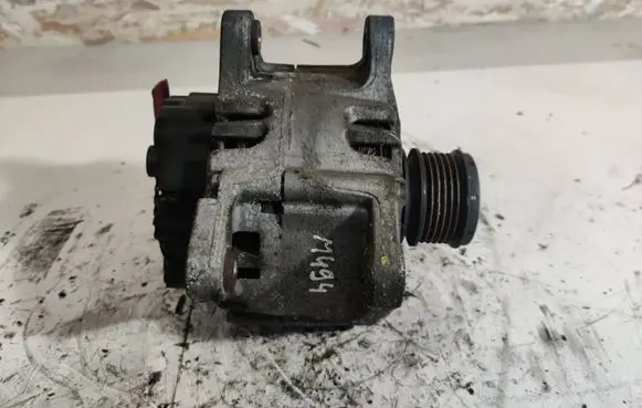 Renault Megane III Generator/alternator 2606288A 215001858 231000027R
