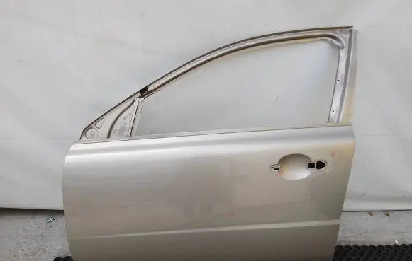Volvo V60 Front door