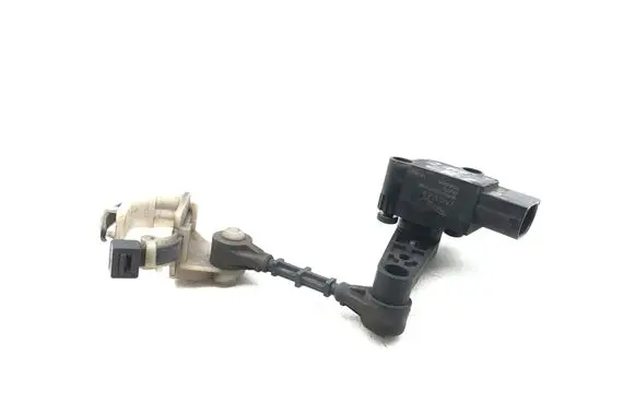 Jaguar F-Type Rear air suspension level height sensor 8W833C279BE