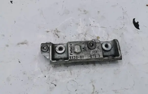 Land Rover Range Rover Sport L320 Fuel Injector clamp holder 9X2Q9W276B