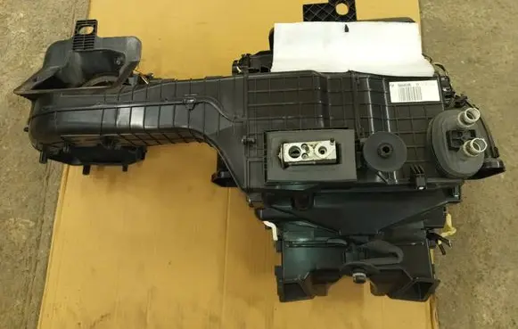 Peugeot 5008 Interior heater climate box assembly 9684492480