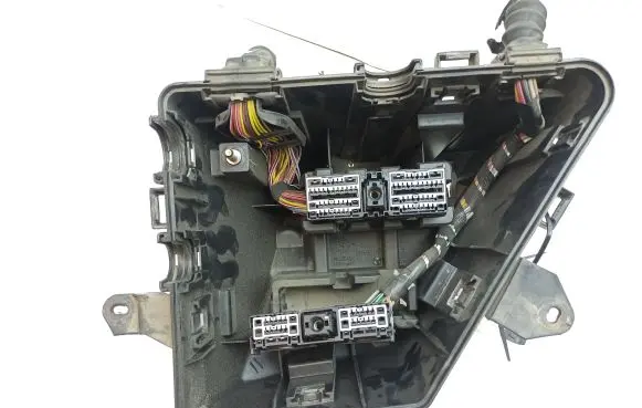 Cadillac SRX Fuse box set 25773021