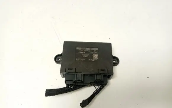 Ford Mondeo MK V Door control unit/module DG9T14B533EA