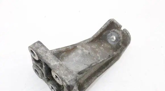 Nissan 240ZX, 280ZX, 300ZX Engine mounting bracket
