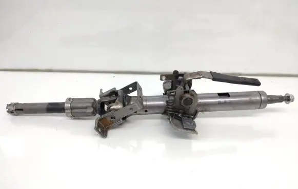 Mitsubishi Grandis Steering wheel axle