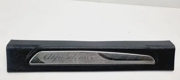 Alfa Romeo Giulia Front sill trim cover 156107574 156109414