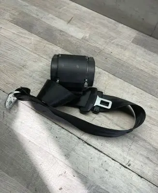 Audi Q5 SQ5 Rear seatbelt 000090H 621421000
