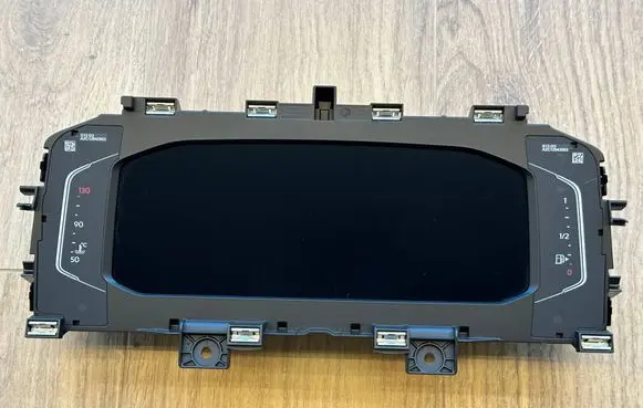 Volkswagen Polo VI Speedometer (instrument cluster) 2g0920320c