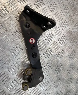 Toyota Proace Sliding door lower roller guide/hinge 98080759G