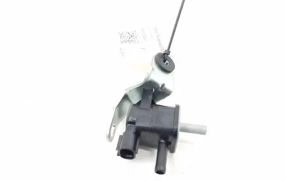 Toyota Verso Valve 90910TC001