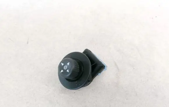 Peugeot Partner Wing mirror switch 185526