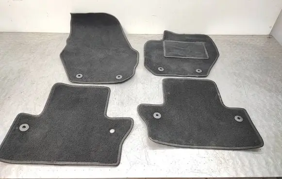 Volvo V60 Car floor mat set 