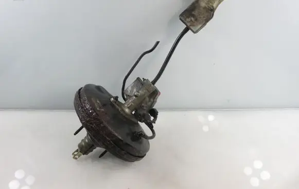Ford Focus C-MAX Brake booster 3M512B195AH