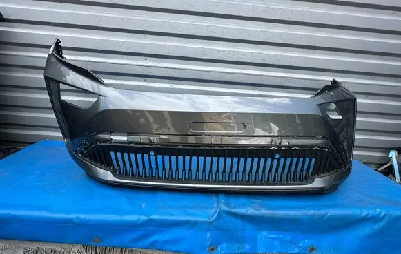 Skoda Enyaq iV Front bumper 5LA807221T 5LA807221