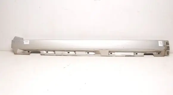 Volvo V50 Front sill (body part) 