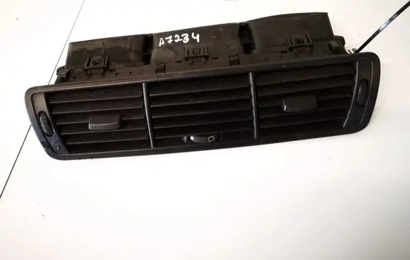 Fiat Ulysse Dash center air vent grill 1484107077 1491965077