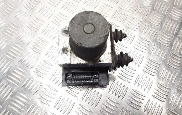 Audi A4 S4 B8 8K ABS Pump 8K0907379 8157L0820