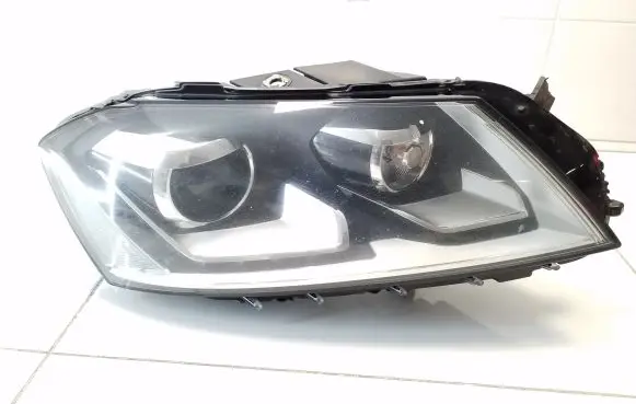 Volkswagen PASSAT B7 Headlight/headlamp 3AB941752 90005333