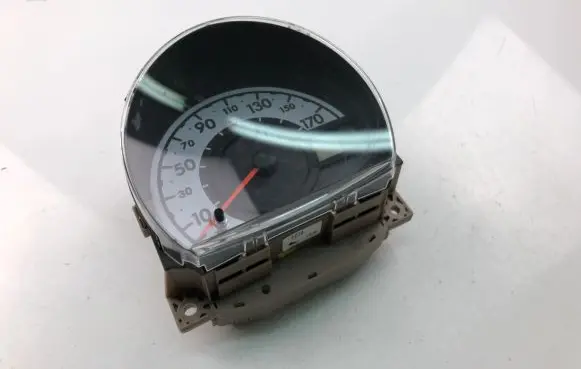 Peugeot 107 Speedometer (instrument cluster) 838000H041
