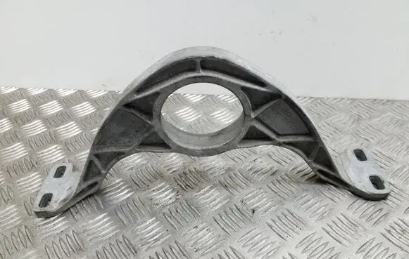 Volkswagen Tiguan Engine mounting bracket 5N0804421