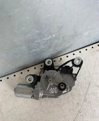Volkswagen Touran I Rear window wiper motor 1T0955711C 0390201559