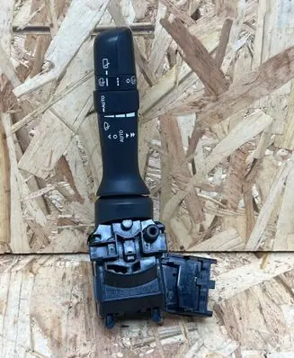 Subaru XV I Wiper control stalk 173848