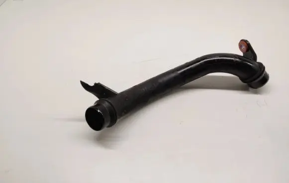 Land Rover Discovery Sport Intercooler hose/pipe GJ326C782