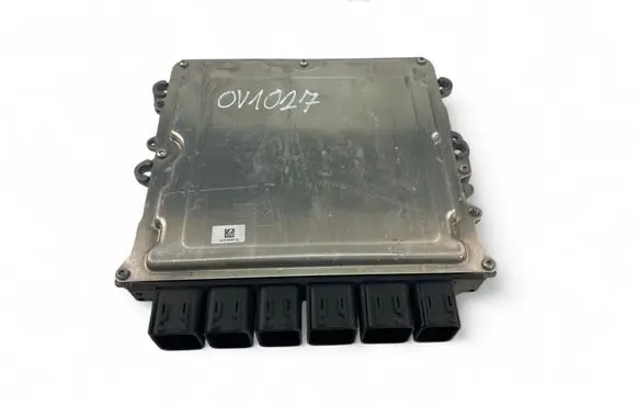 BMW 3 F30 F35 F31 Engine control unit/module ECU 8674937 0261S16691