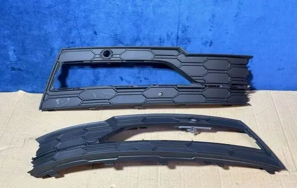 Skoda Octavia Mk4 Front bumper lower grill