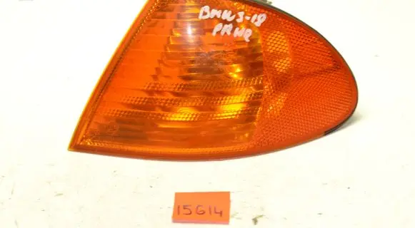 Front indicator light