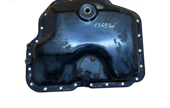 Volkswagen Touareg II Oil sump 059103602F 03C907660R 6PR010418