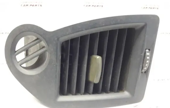 Renault Megane II Dashboard side air vent grill/cover trim A1007009 31959X