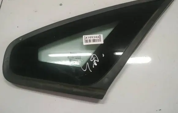 Volvo S40 Rear side window as2