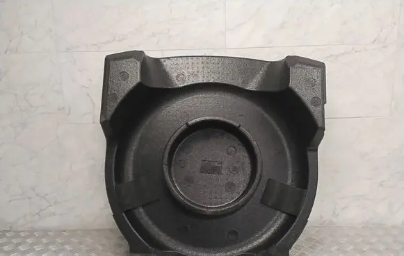 Opel Antara Spare wheel section trim 96662553