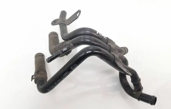 Volkswagen Golf VII Engine coolant pipe/hose 04L121064G 04L121101 04L121051