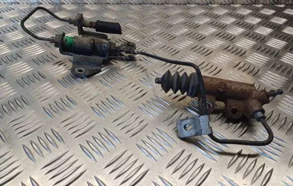 Toyota Avensis T250 Clutch master cylinder
