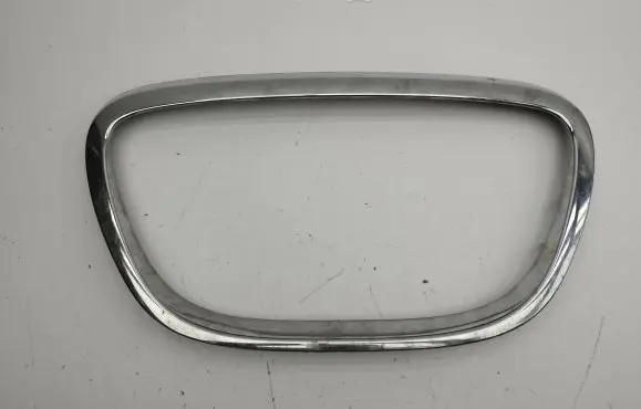 Seat Altea Front bumper upper radiator grill