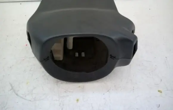 Renault Laguna II Steering wheel column trim
