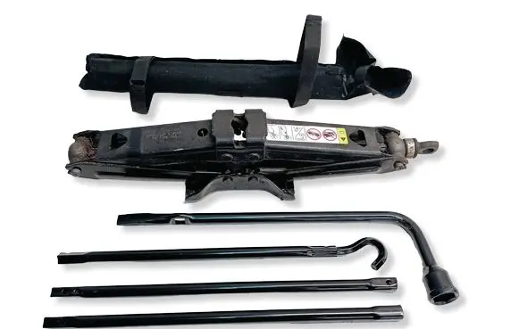 Dodge RAM 1500 DS Lift Jack 04766498AA 52014430AA