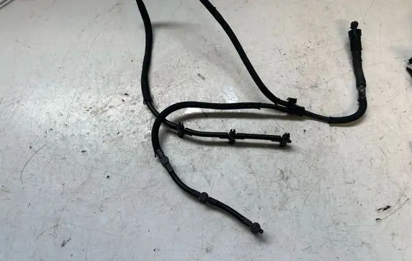 Audi A6 S6 C7 4G Fuel injector supply line/pipe 