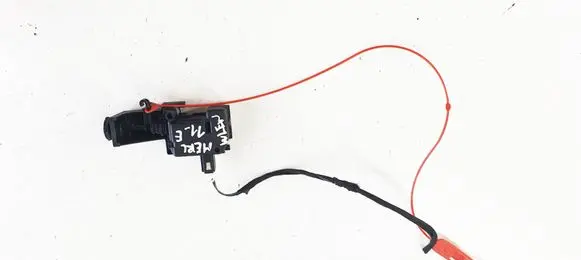 Mercedes-Benz E W212 Fuel tank cap lock A20482000720 A2048200072