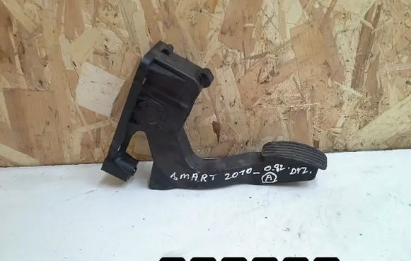 Smart ForFour I Accelerator throttle pedal 0104