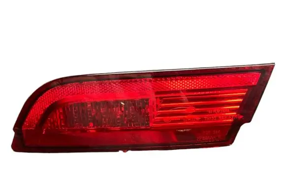 Jaguar XF Tailgate rear/tail lights 8X2315K272CD 2NE23804604
